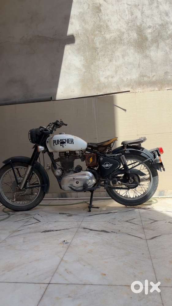 Unique looking modified classic 350