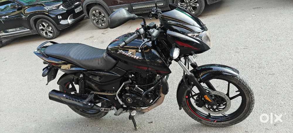 2023 November Pulsar 125 disc 1st owner engine warranty finance availa