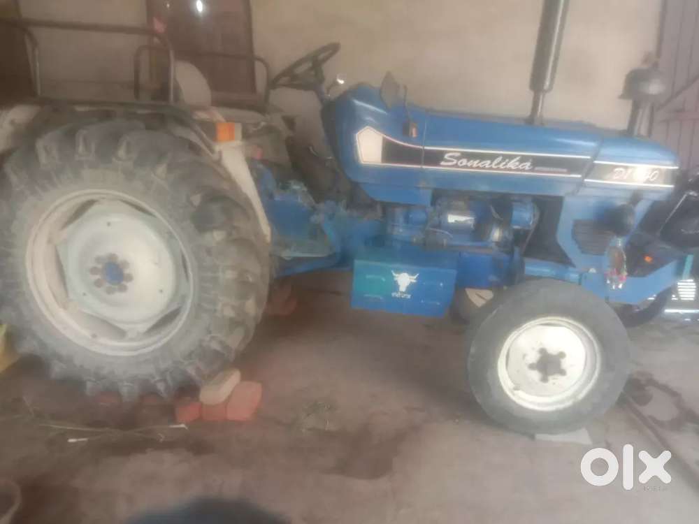 Sonalika 740 di Dual cluch