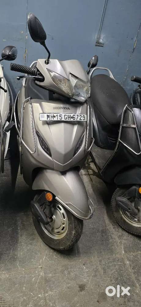 The bike zone Location Nashik Maharashtra sarda Circle all moped avl