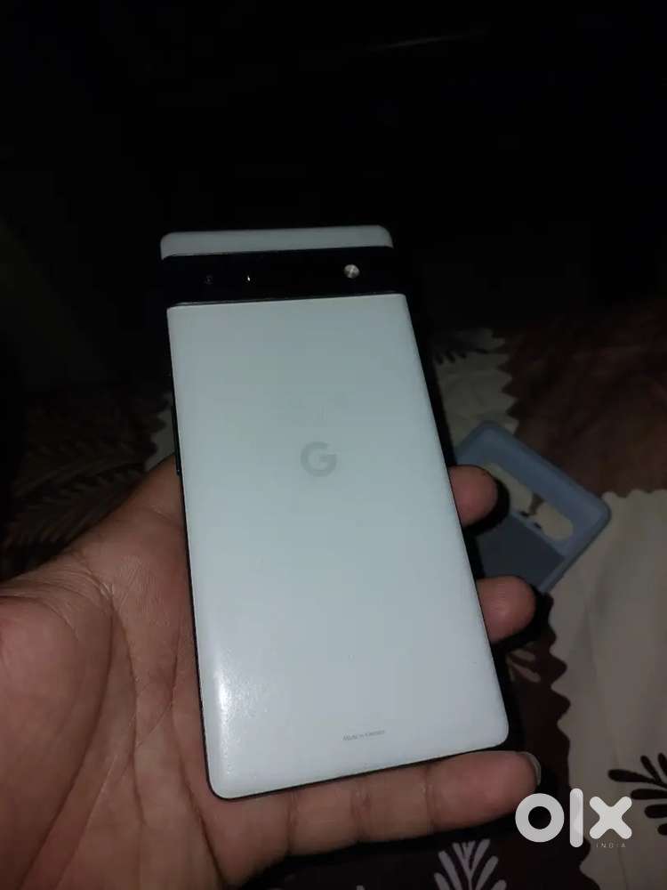 Pixel 6a white mient condition