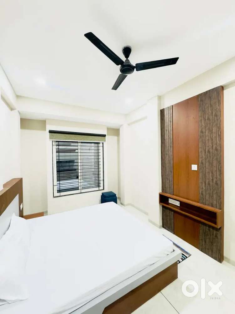 Fully Furnished 1Rk Location Tulsi Nagar Bombay Hospital Square