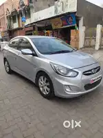 Hyundai Verna 2011