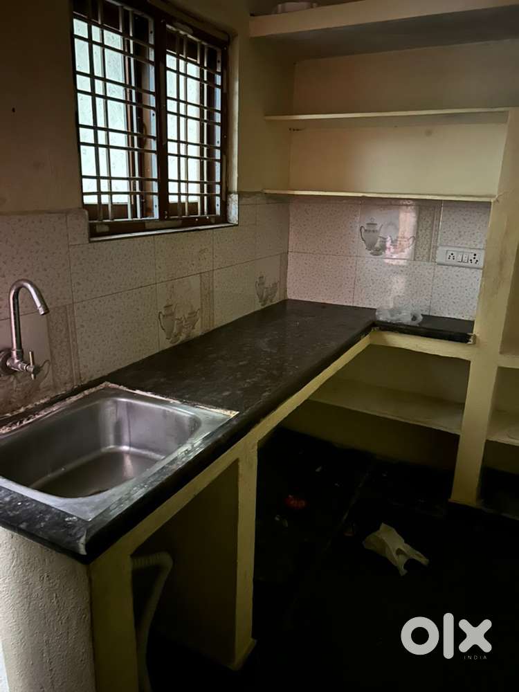 To-Let/1Rk/kphb/family or girls-3 only/7k/ground/attached