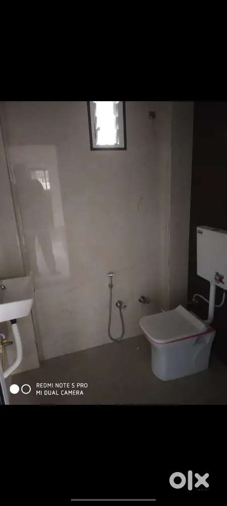 1 Room 1 Kitchen ( 1 HK ) @ 7.5 / k Ramna Maruti Nandanvan