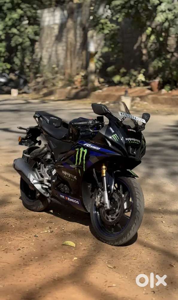 R15 Monster