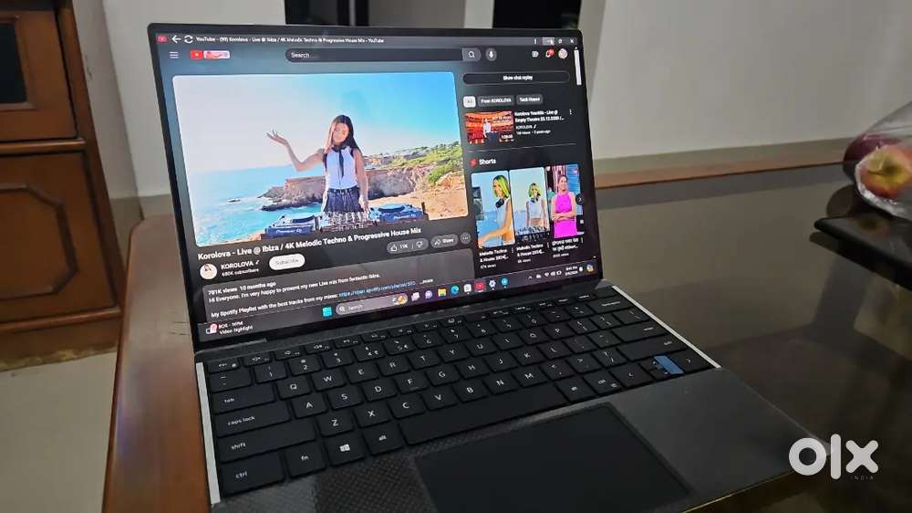 DELL xps 9310 4K touch Laptop 1 TB ssd 16gb in 75,000rs fix