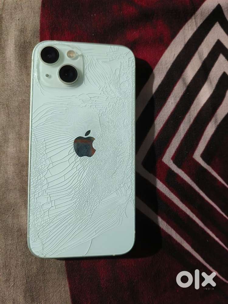 Apple i Phone 13 under 1 month warranty