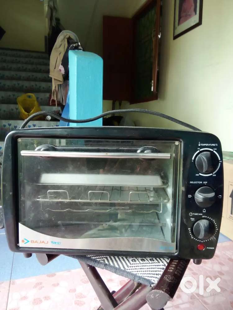 Micro oven BAJAJ