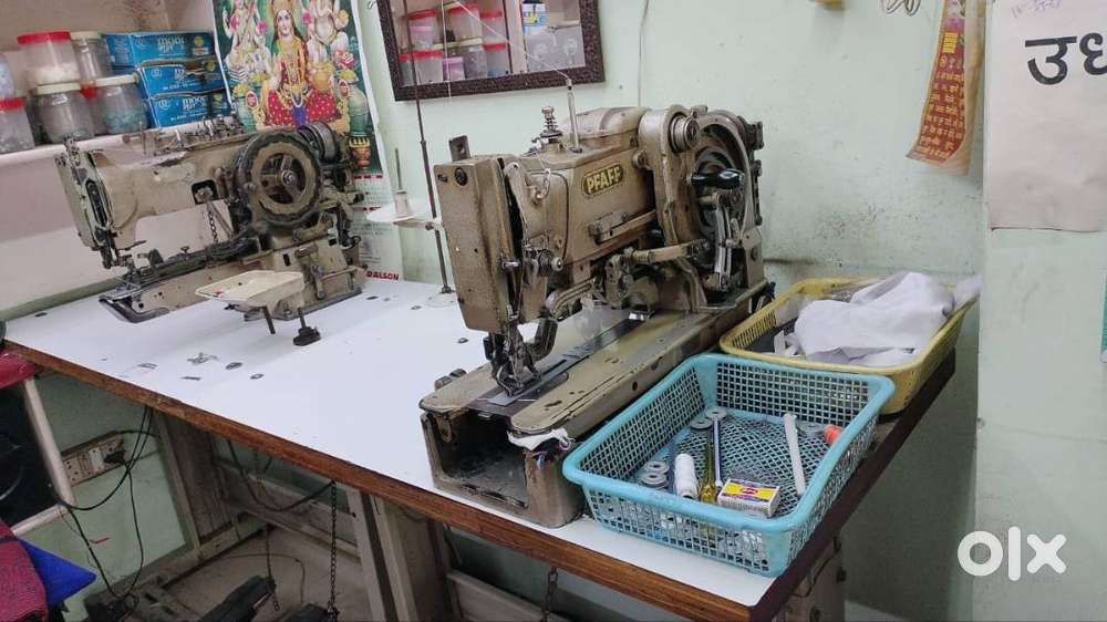 Kaaj button machine