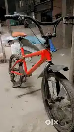 Streethawk kids Bisycle in Blue colour