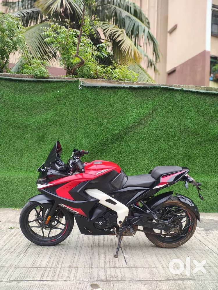 BAJAJ PULSAR RS 200 DUAL ABS 2022