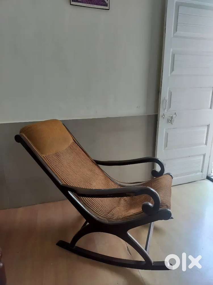 Rocking chair