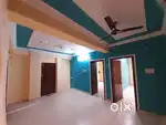 2 BHK FLAT NEWLY PAINTED (JUST LIKE NEW) (1060 SQ FT) WITH CAR PARKING