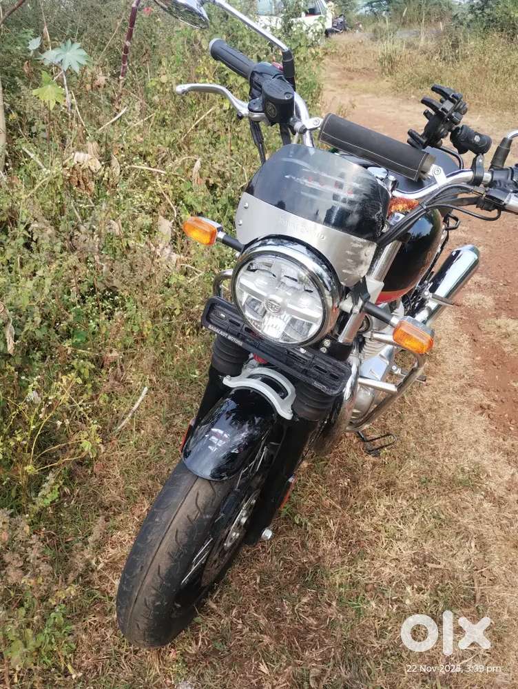 Interceptor 650 sunset strip