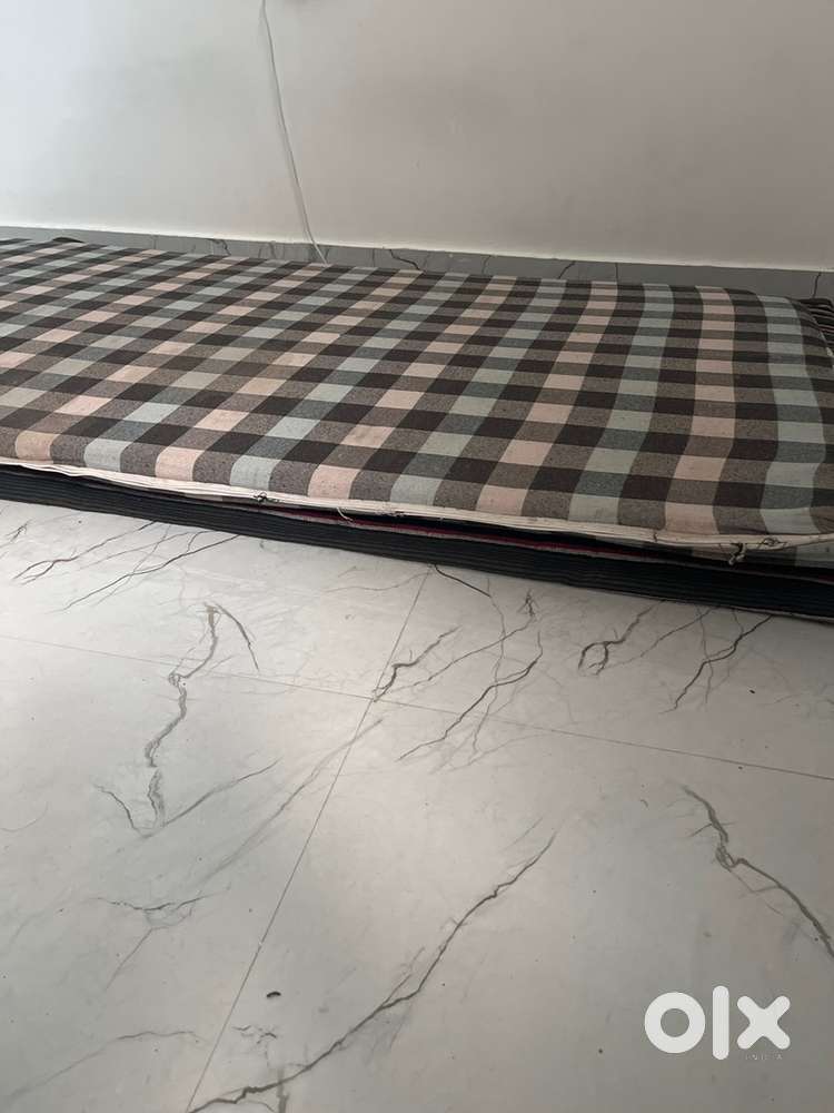 Bed mattress