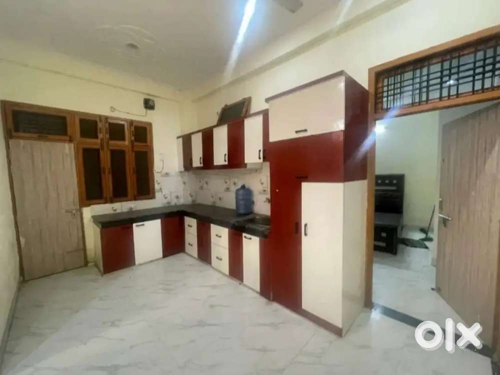 2bhk furnished indipendent flat
