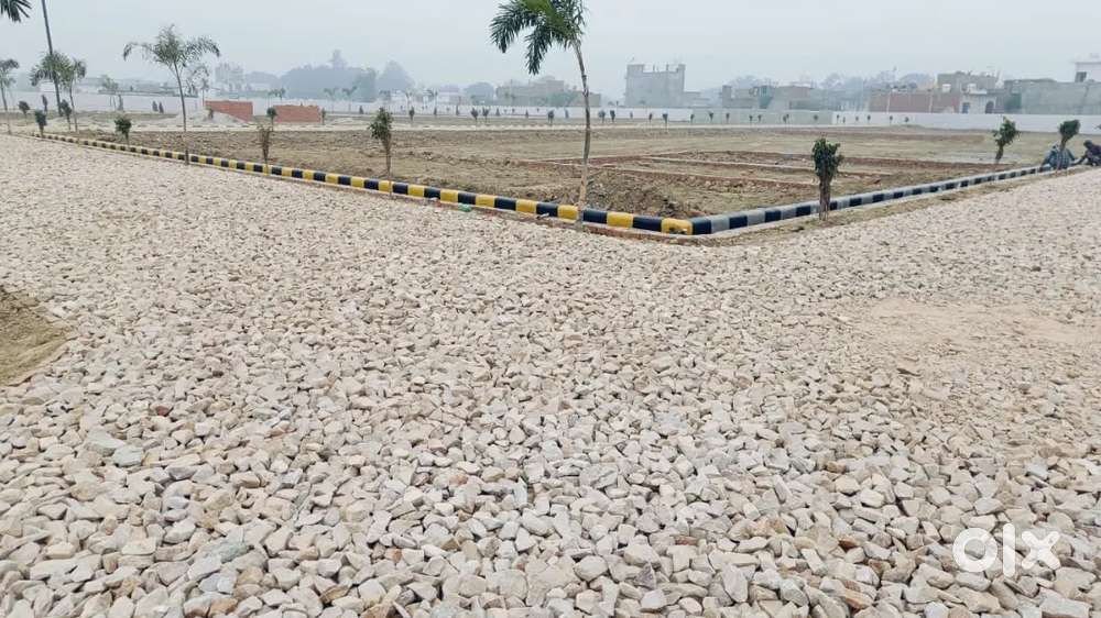 राजधानी लखनऊ में कानपुर रोड पर सरोजिनी नगर तहसील मेंप्लॉट