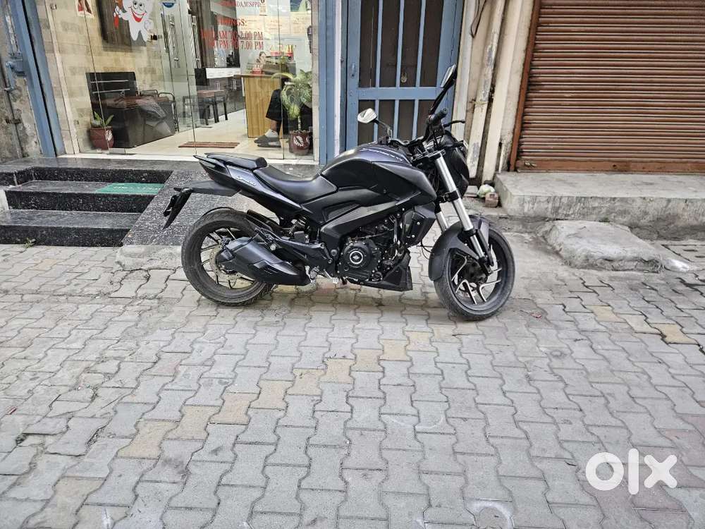 Bajaj Dominar 400