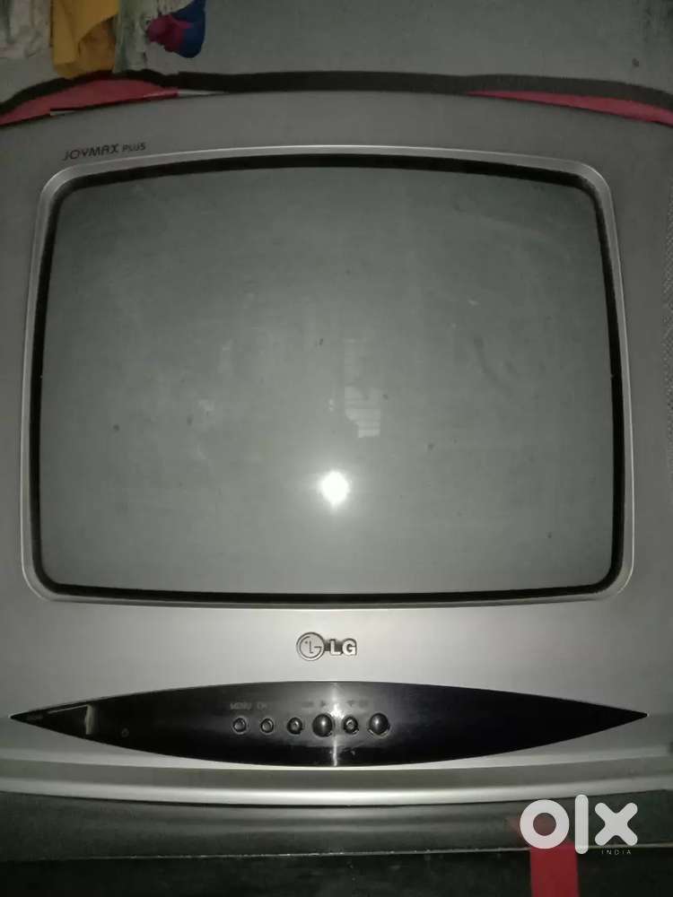 14 inch portable LG JOYMAX PLUS colour television.
