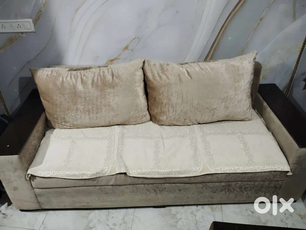 7 Seater Sofa Brand New Conditions