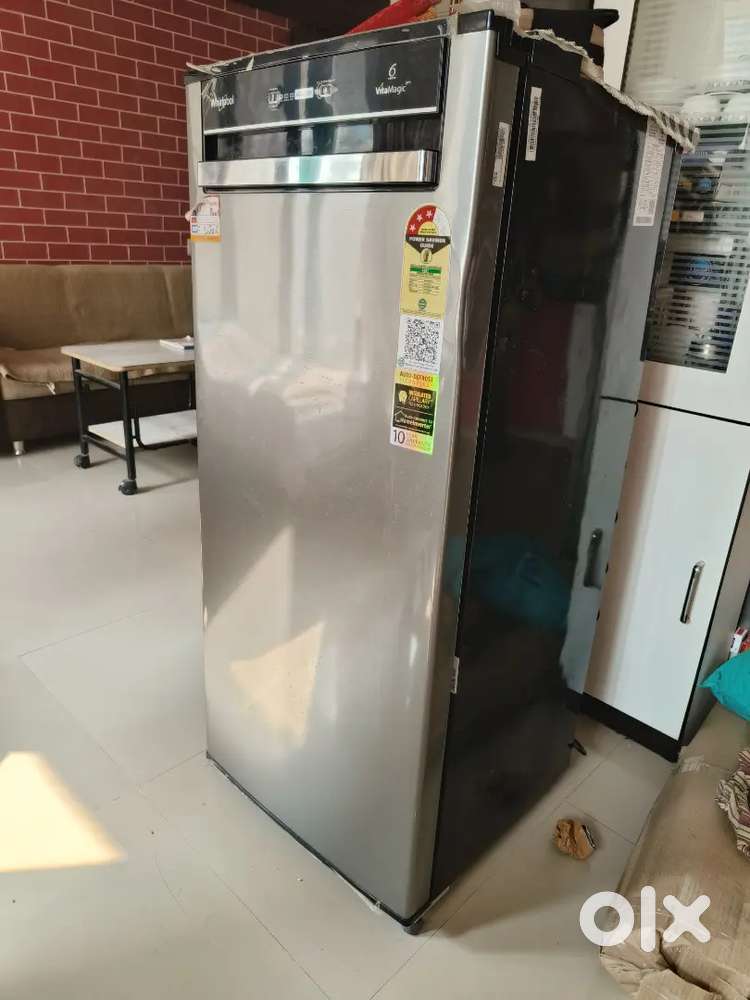 Whirlpool Fridge - 192 Litres