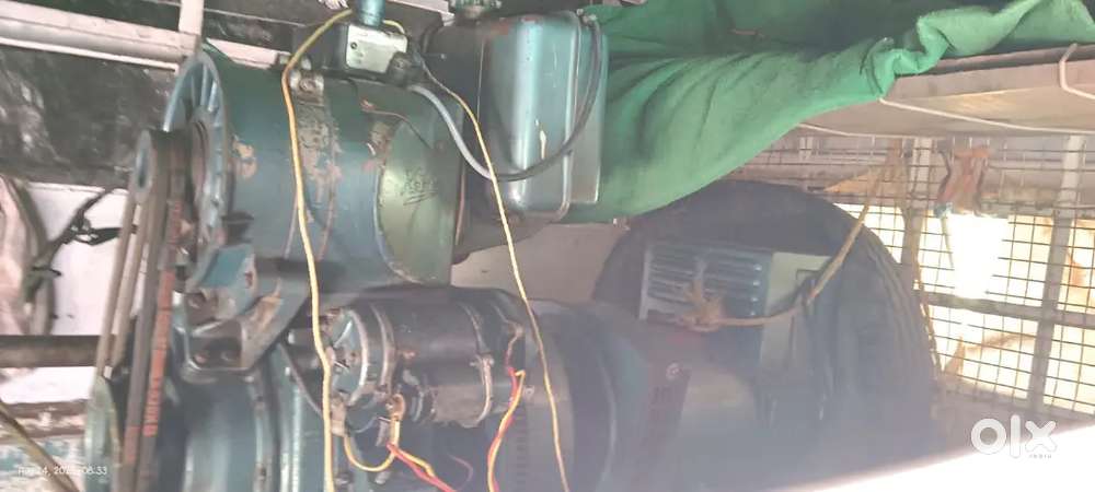 Generator 10 KVS generator single phase    self system Good condition.