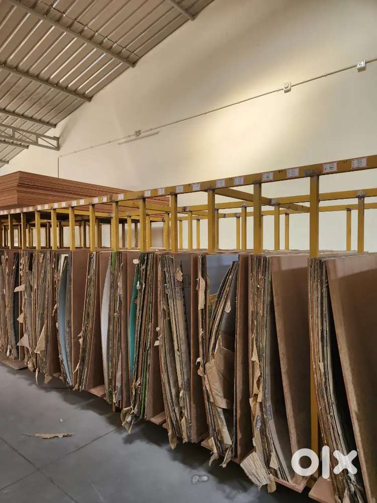 Packing  and delivery  local