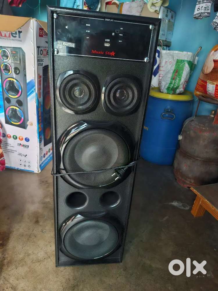 High power sound speaker with colorful light  urgent sell