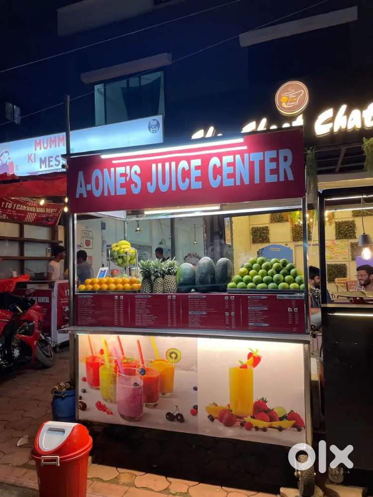 Juice Counter For Sale -- Achhi Condition Me, Ready To Use