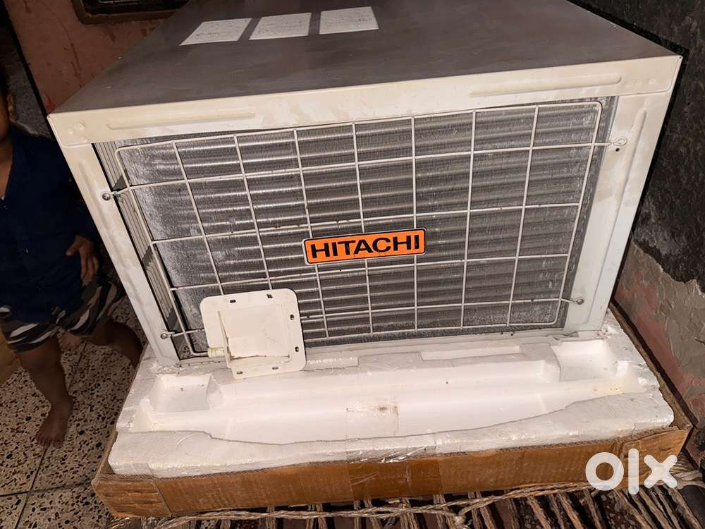 Hitachi Window AC 1.5 ton