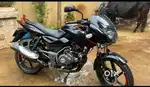 Pulsar 125 - New tyre New battery (best condition)