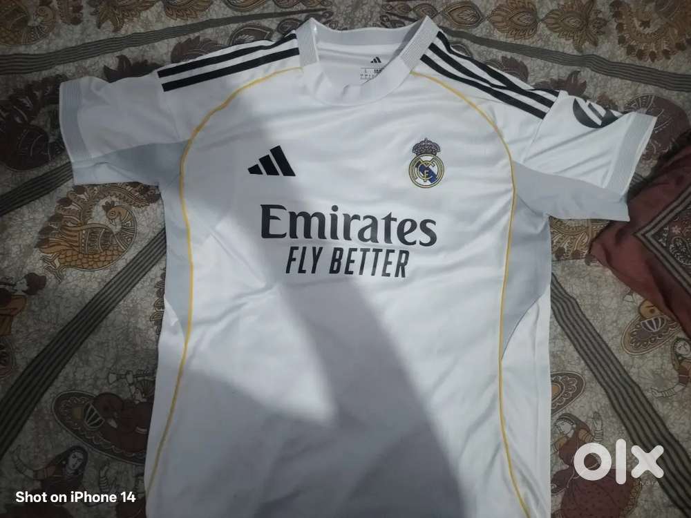 Emirates fly better tshirt