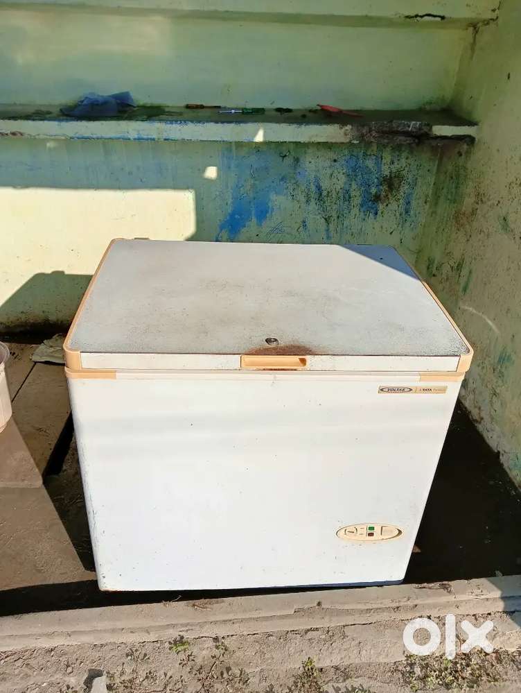 DEEP FRIDGE FOR SALE