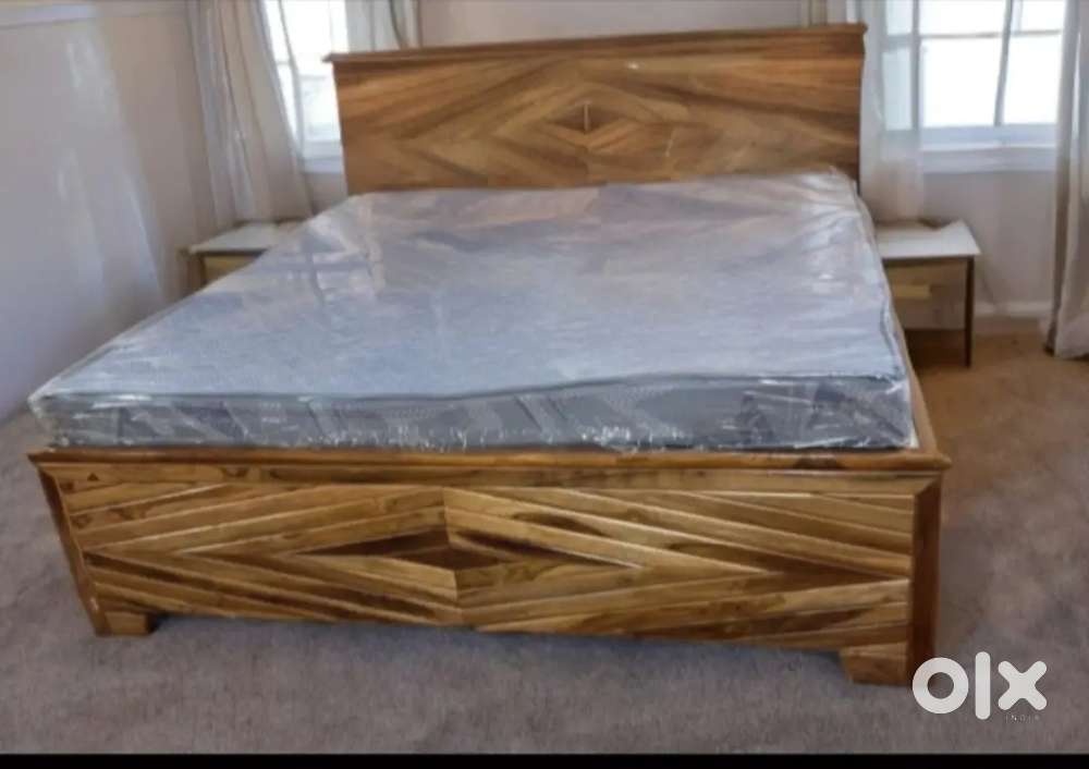 15 years guarantee pure wooden box wala bed