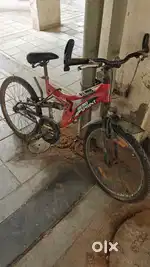 Hero Sprint Zapper bicycle. 