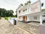 CHANGANACHERRY CHINGAVANAM 04 ബെഡ്‌റൂമോടുകൂടിയ 2 നില  വീട് വില്പനക്ക്