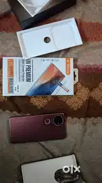 Vivo V50 8&128gb New condition with kit bill