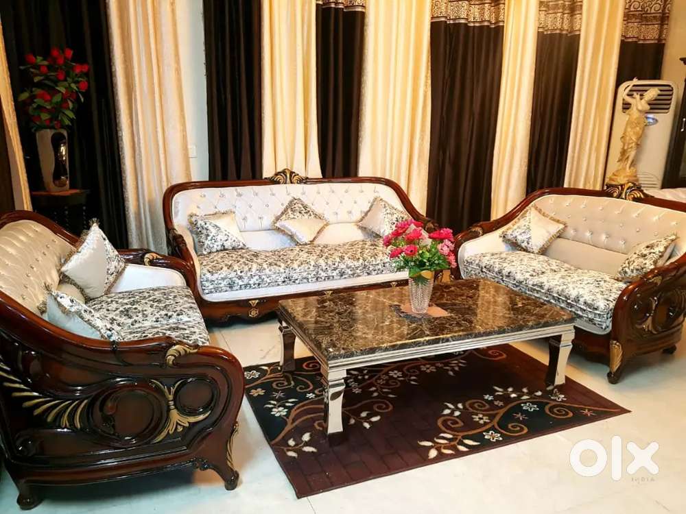 GOING ABROAD SELLING SOFA SETS, DOUBLE BEDS, DINING TABLE, DECOR & car