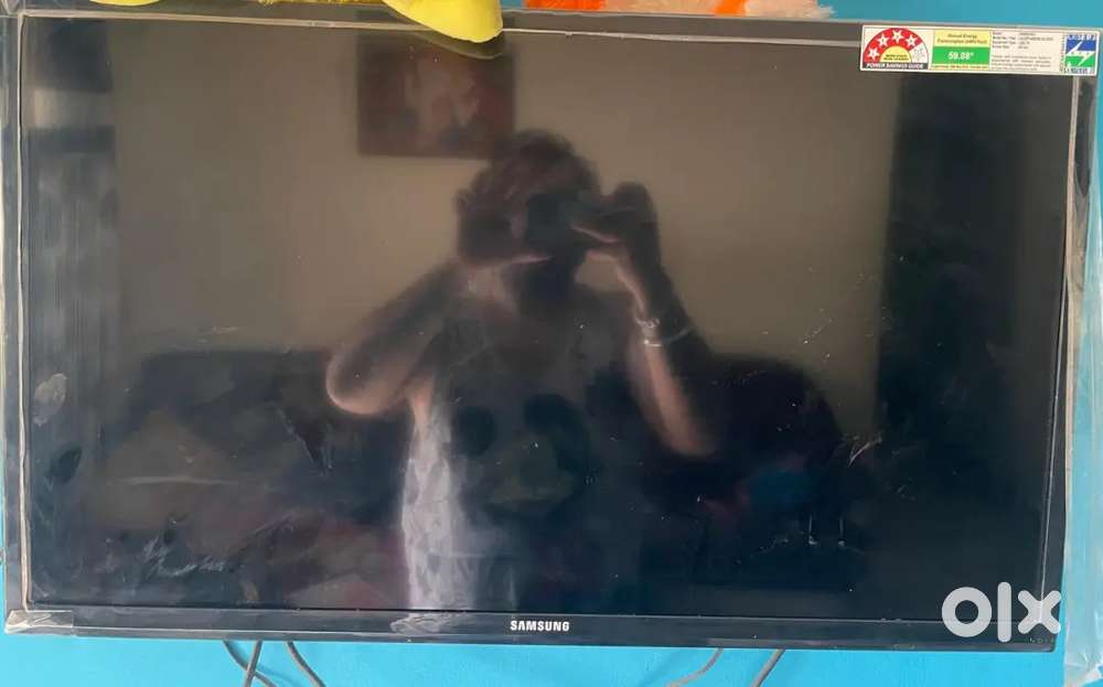 Samsung 32 Inch Tv & Tata Binge Plus Setup Box