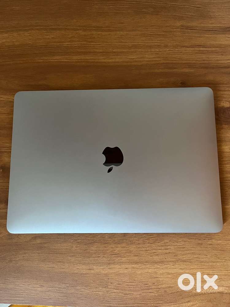 MacBook Air M1 8/256