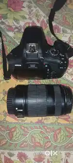 DSLR Camera