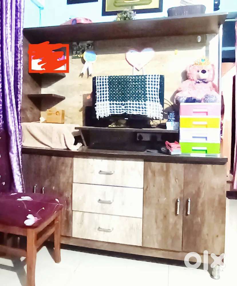 Computer table and shelf