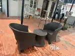 Charming outdoor wicker seating set : Two chairs and a bistro table