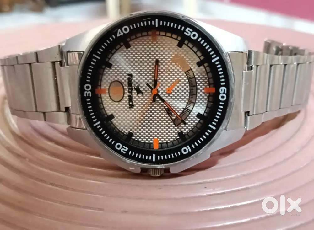 Fastrack wrist watch for men