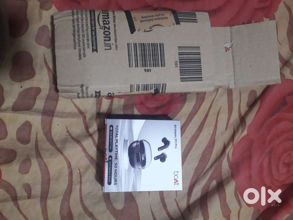 brand new BoAt Airdopes 311 pro with warranty card 1 day old