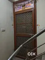 One room available for rent for girls in 2bhk fully furnished flat