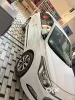 Hyundai Elite i20 2016 Top model asta o push battan