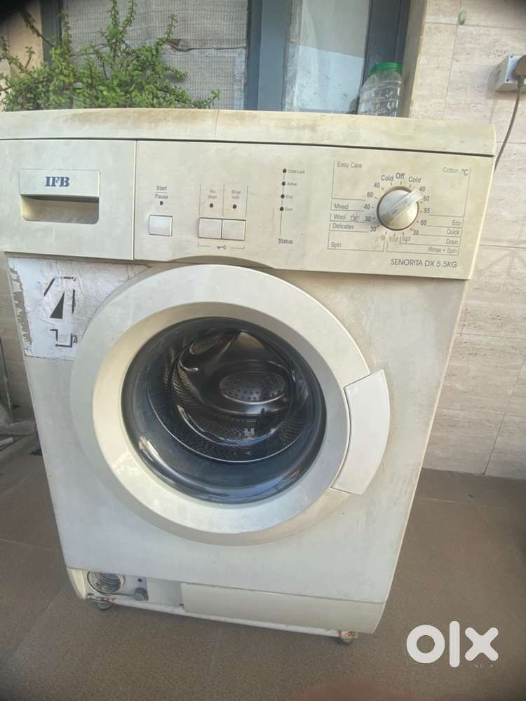 IFB 5.5 kg front load fully automatic washing machine