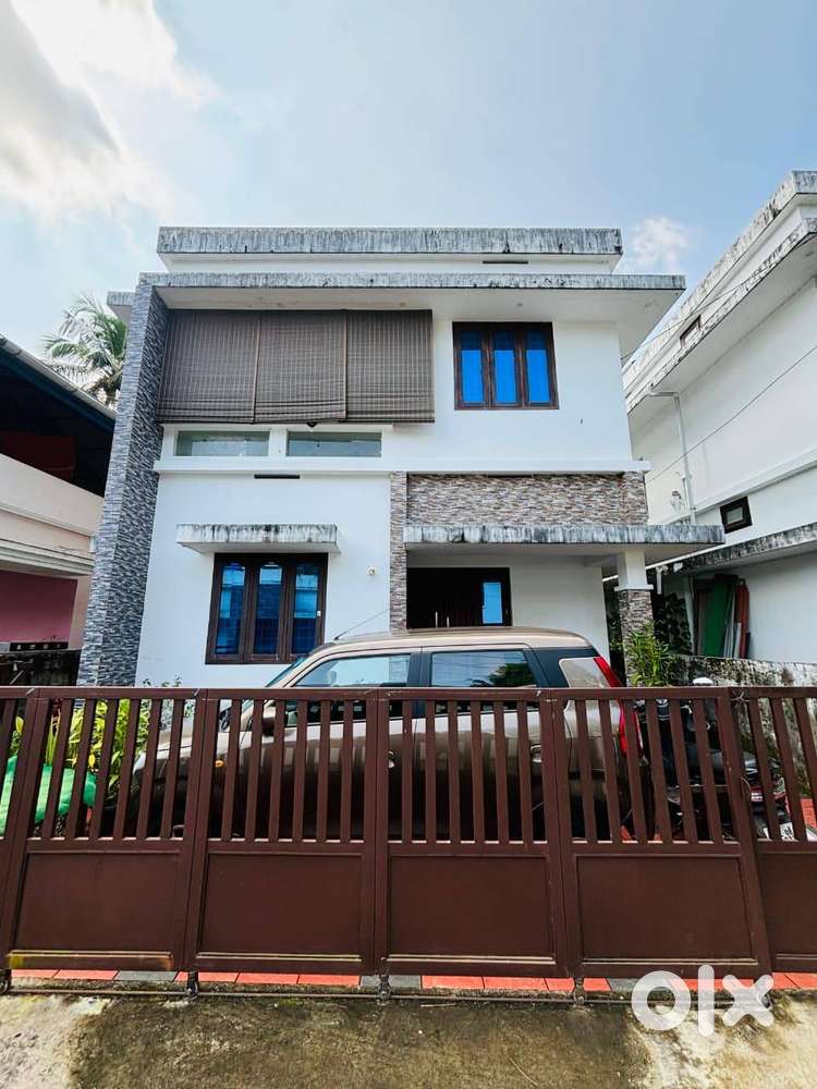 Mukkattukkara 3bhk,1360 SqFt, Villa,Thrissur